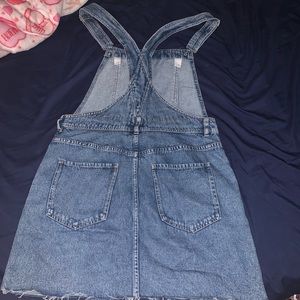 H&M Dresses - Denim skirt overall size US 8 H&M Dresses - Denim skirt overall size US 8